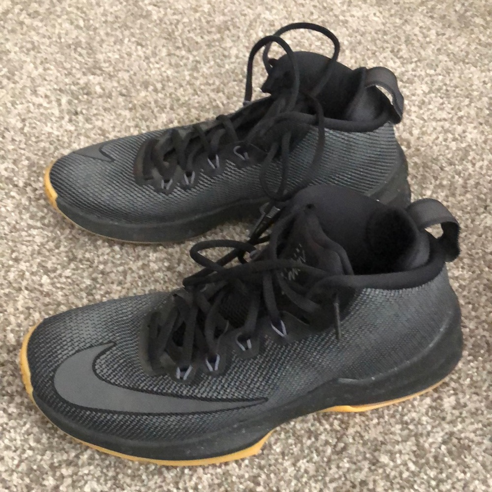 Nike AirMax basketball shoes